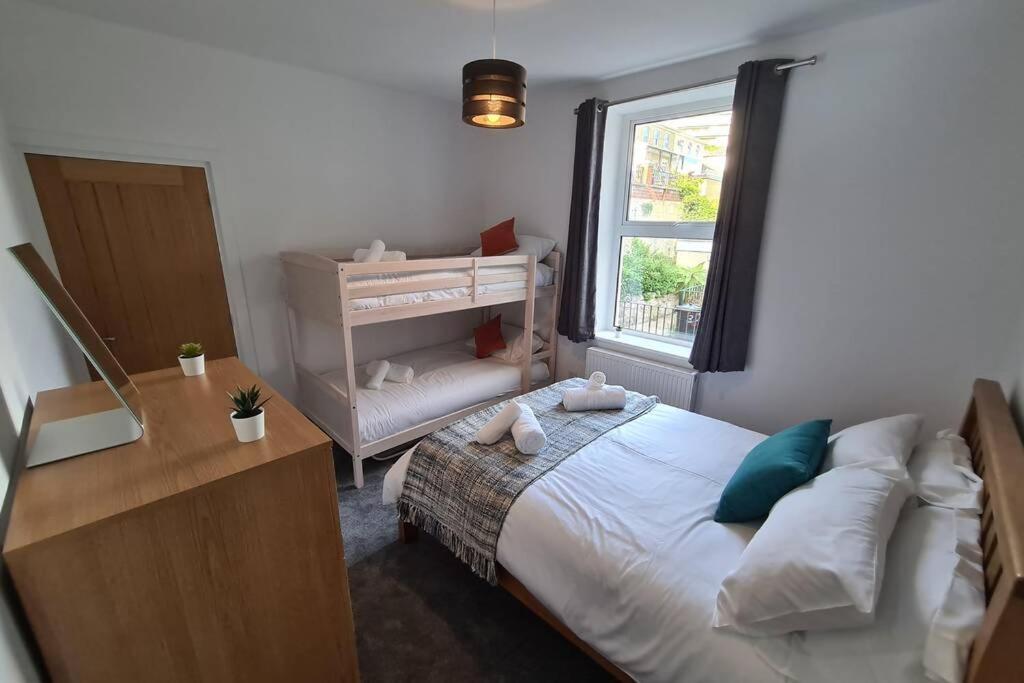 Beautiful Seaside Apartment With Parking ヴェントナー エクステリア 写真
