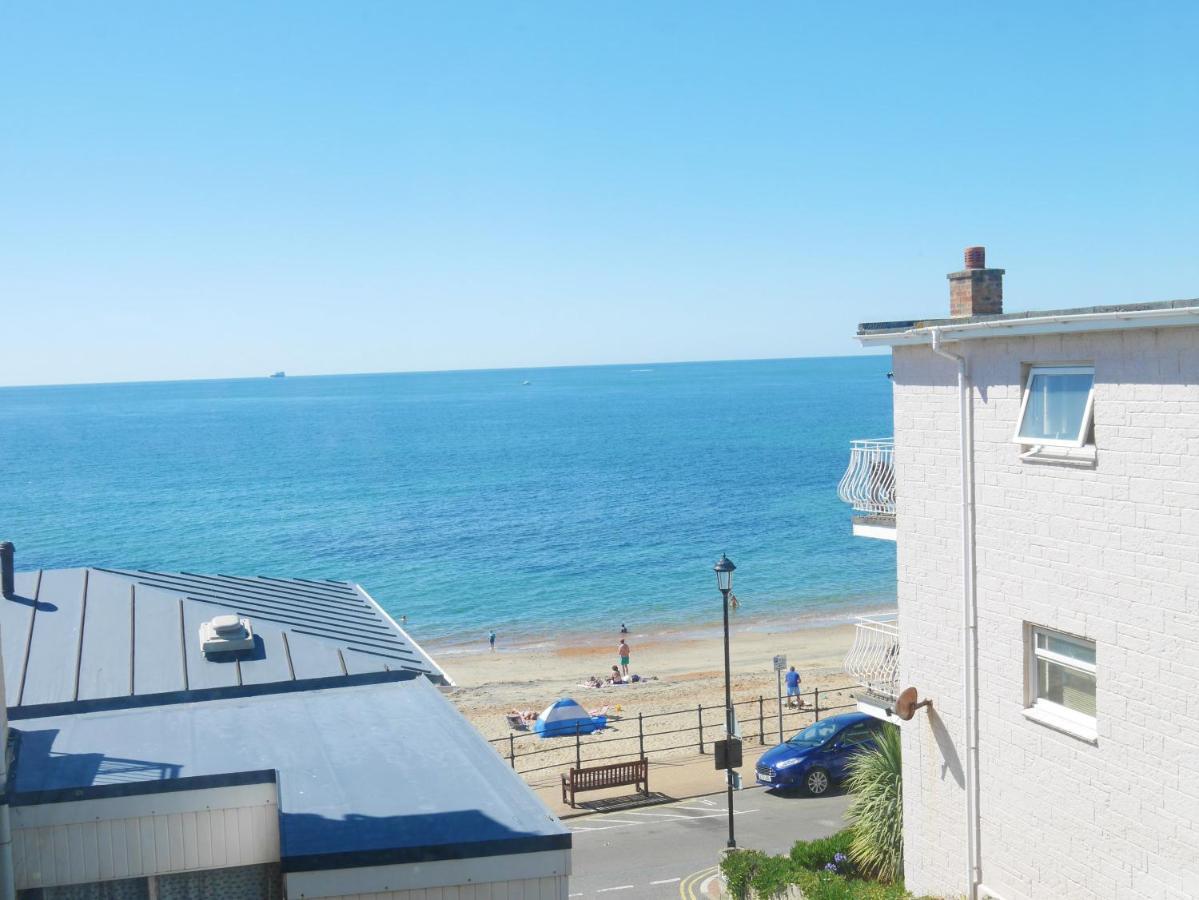 Beautiful Seaside Apartment With Parking ヴェントナー エクステリア 写真